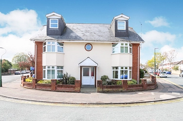 1 bedroom apartment to rent - Priory View Road, Bournemouth, BH9