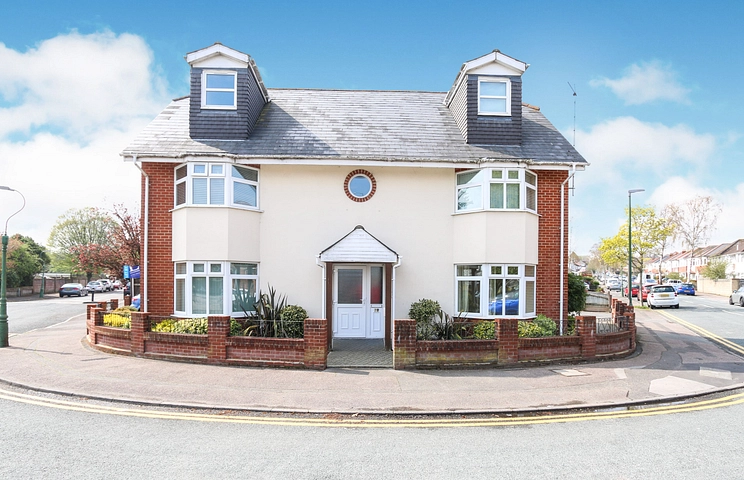 1 bedroom apartment to rent - Priory View Road, Bournemouth, BH9