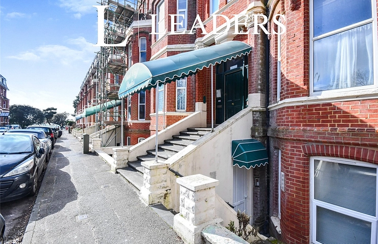 apartment to rent - West Cliff Studios, 13 Durley Gardens, West Cliff, Bournemouth, BH2