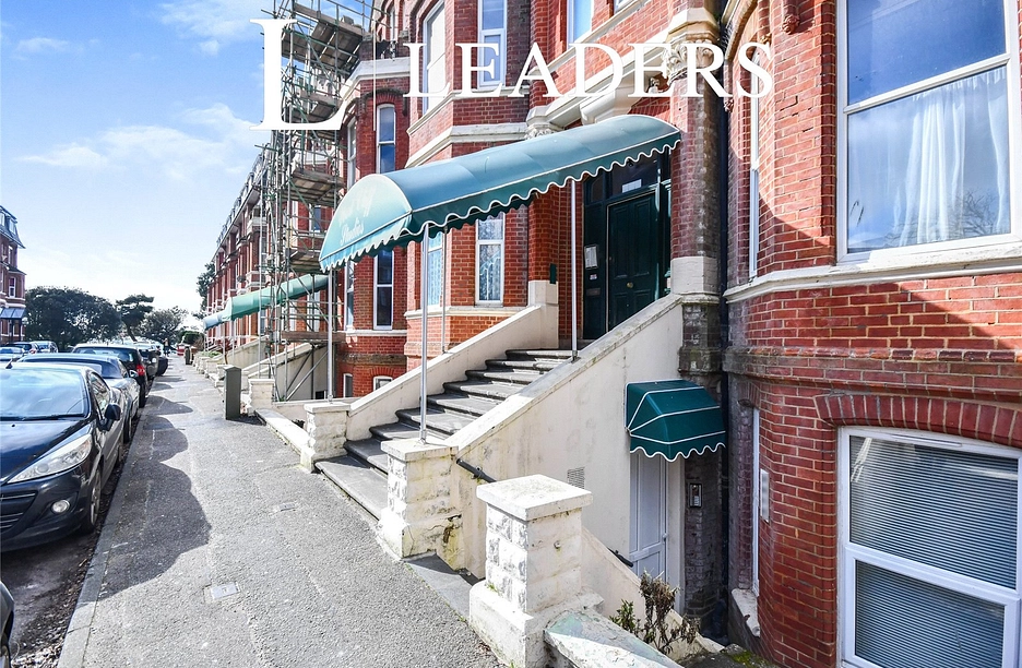 apartment to rent - West Cliff Studios, 13 Durley Gardens, West Cliff, Bournemouth, BH2 - Property View 1