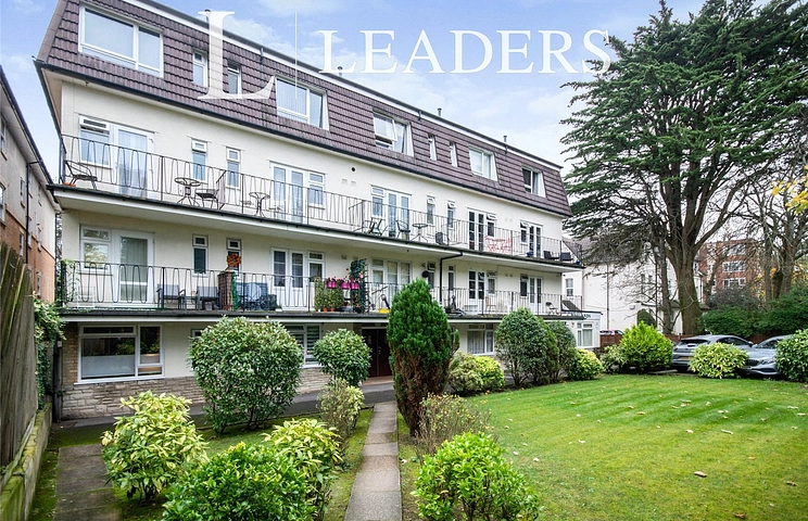 property to rent - Knyveton Road, Bournemouth, Dorset, BH1