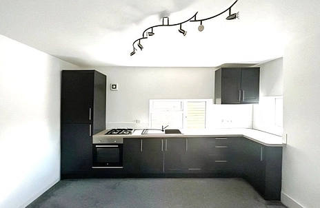 apartment to rent - Stourfield Road, Bournemouth, Dorset, BH5 - Property View 2