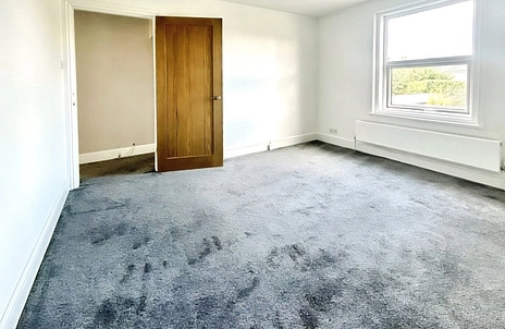 apartment to rent - Stourfield Road, Bournemouth, Dorset, BH5 - Property View 3