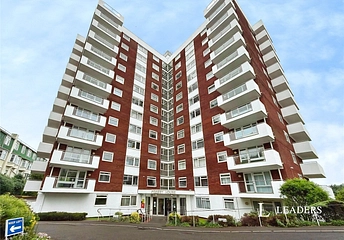 3 bedroom apartment to rent - Russell Cotes Road, Bournemouth, Dorset, BH1 - Property View 1