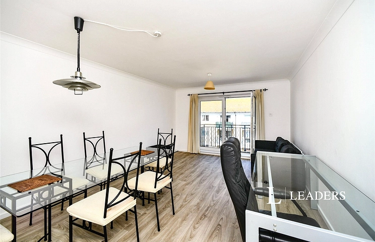 2 bedroom apartment to rent - Sovereign Court, The Strand, Brighton, BN2