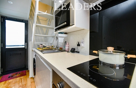 1 bedroom maisonette to rent - Eastern Concourse, Brighton Marina Village, Brighton, BN2 - Property View 3