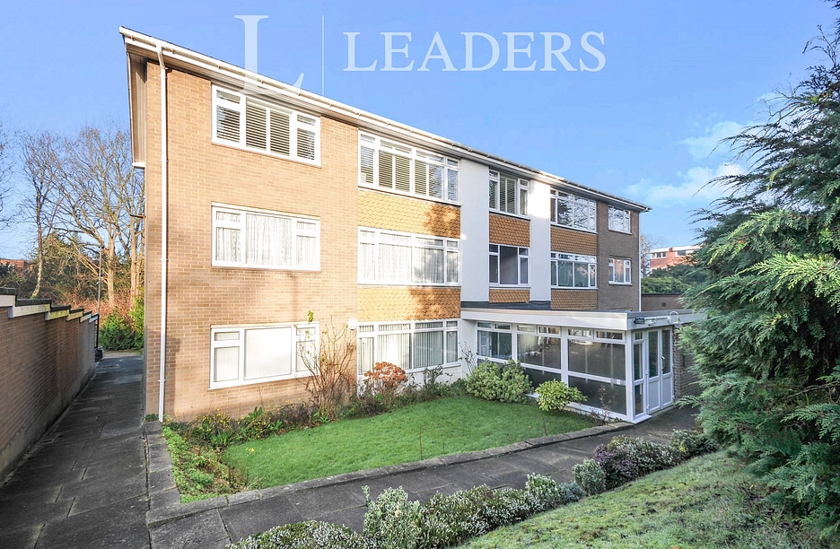 2 bedroom apartment to rent - Kingswood Road, Bromley, BR2 - Property View 1