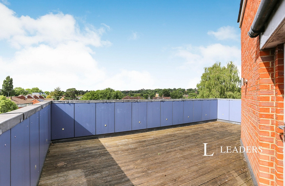 2 bedroom apartment to rent - Luca Court, 1 Mays Hill Road, Bromley, BR2 - Property View 1