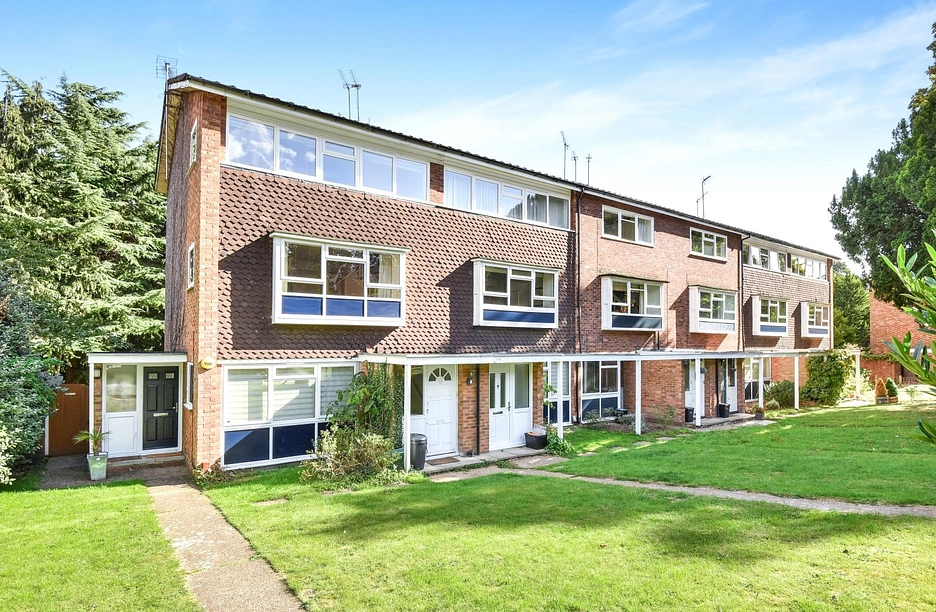 2 bedroom maisonette to rent - Clare Court, Lower Camden, Chislehurst, BR7 - Property View 1