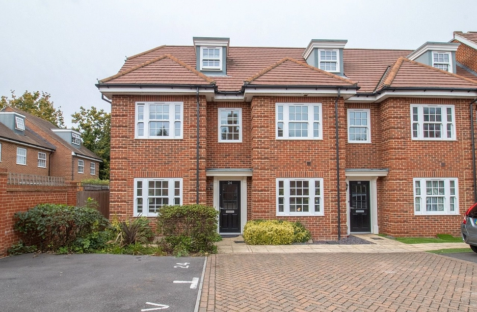 4 bedroom house to rent - Century Way, Beckenham, BR3 - Property View 1