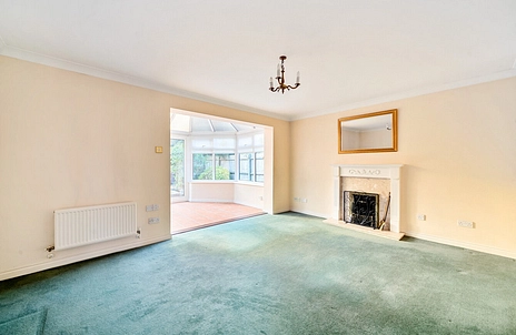 4 bedroom house for sale - Foxglove Close, Buckingham, Buckinghamshire, MK18 - Property View 3