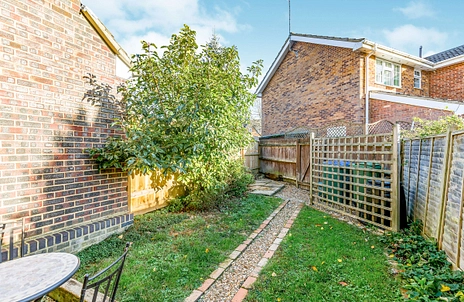 2 bedroom house to rent - Akister Close, Buckingham, MK18 - Property View 3