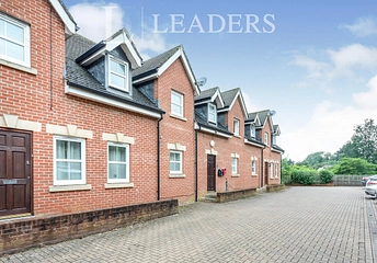 3 bedroom apartment to rent - The Old Maltings, Station Terrace, Buckingham, MK18 - Property View 1