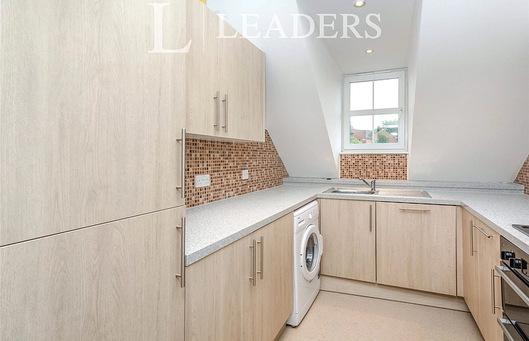 3 bedroom apartment to rent - The Old Maltings, Station Terrace, MK18