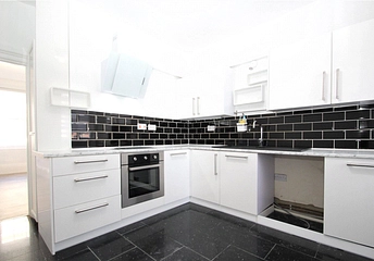 2 bed flat/apartment for rent in Castle Street, Buckingham, MK18