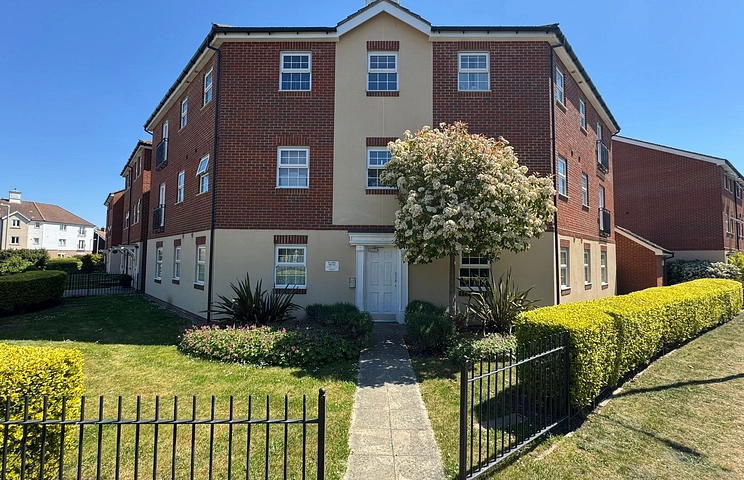 2 bedroom apartment to rent - Conifer House, 1 Hundred Acre Way, Bury St. Edmunds, IP28