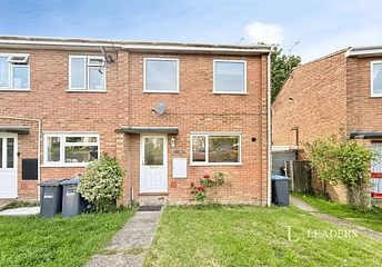 property to rent - Dunstall Farm Road, Burgess Hill, RH15 - Property View 1