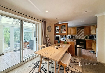 4 bedroom house to rent - Eastdale Road, Burgess Hill, West Sussex, RH15 - Property View 1