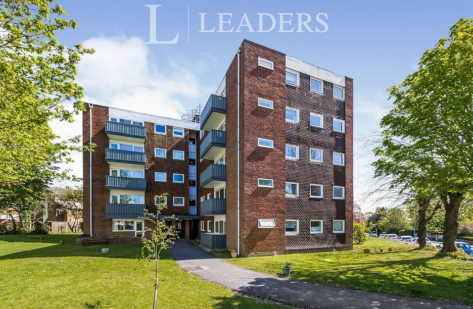1 bedroom apartment to rent - Silverdale Road, Burgess Hill, West Sussex, RH15 - Property View 1