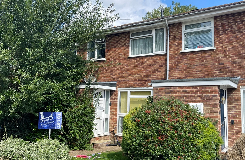 3 bedroom house to rent - Badgers Walk, Burgess Hill, RH15 - Property View 1