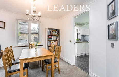 4 bedroom house to rent - Elwood Close, RH15 - Property View 3