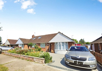 2 bedroom bungalow to rent - Fairfield Crescent, Hurstpierpoint, Hassocks, BN6 - Property View 1