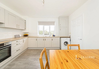 2 bedroom maisonette to rent - Church Walk, Burgess Hill, West Sussex, RH15 - Property View 1