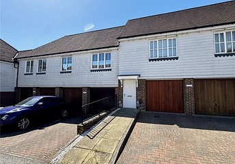 2 bedroom coach house to rent - Farriers Lea, Haywards Heath, West Sussex, RH16 - Property View 1