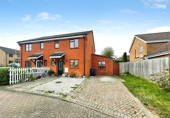 3 bedroom house for sale - Stott Street, Papworth Everard, Cambridge, Cambridgeshire, CB23 - Property View 1