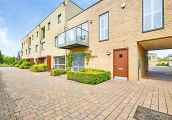 2 bedroom apartment to rent - Harvest Road, Cambridge, CB2 - Property View 1