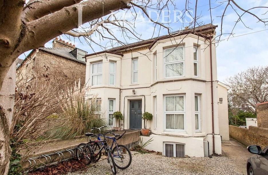 studio to rent - Milton Road, Cambridge, Cambridgeshire, CB4 - Property View 1