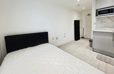 studio to rent - Sturton Street, Cambridge, CB1 - Property View 3