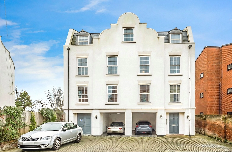 2 bedroom apartment for sale - Upper Cambrian Road, Chester, Cheshire - Property View 1