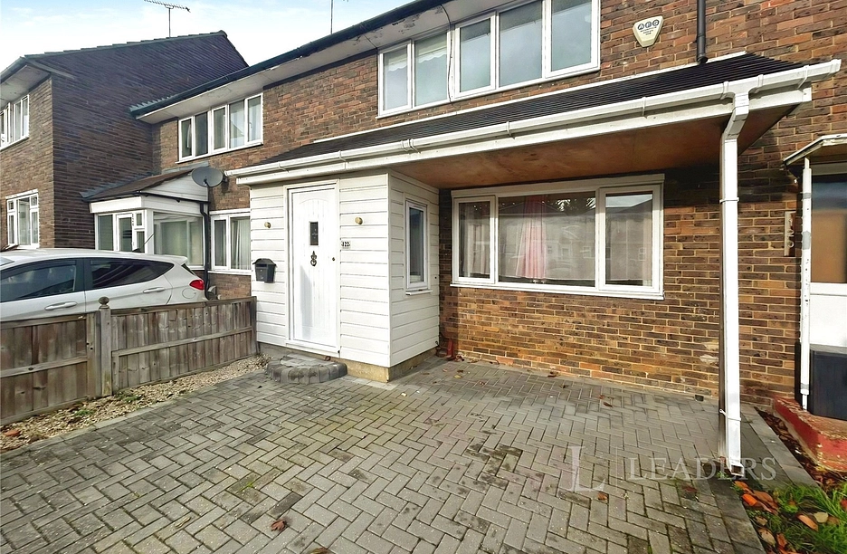3 bedroom house to rent - The Knares, Basildon, Essex, SS16 - Property View 1