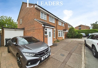 3 bed house for rent in Harness Close, Chelmsford, Essex, CM1