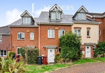 4 bedroom house to rent - Bostock Road, Chichester, PO19 - Property View 1