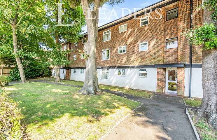 2 bedroom apartment to rent - Bayton Court, Velyn Avenue, Chichester, PO19