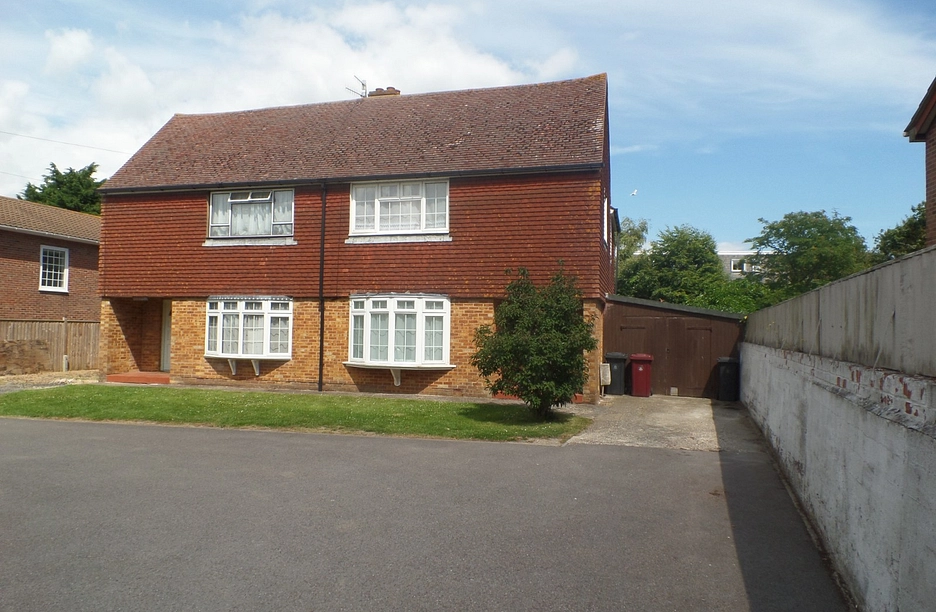 5 bedroom house to rent - Lake Road, Chichester, PO19 - Property View 1