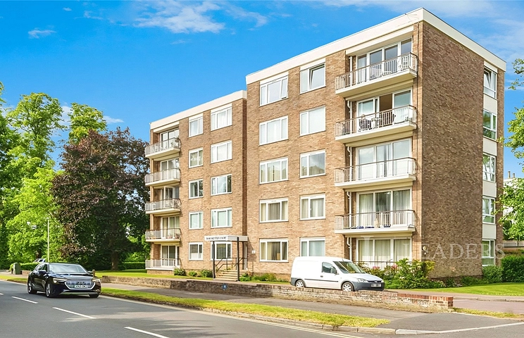 2 bedroom apartment to rent - Dorchester Court, The Park, GL50