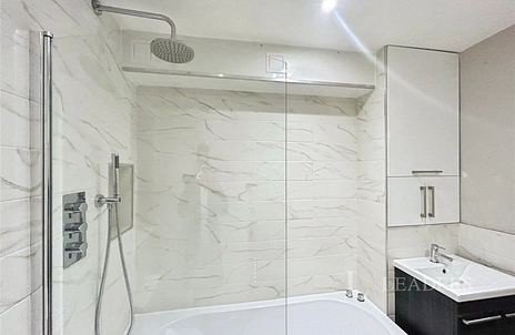 2 bedroom apartment to rent - Hewlett Place, Cheltenham, Gloucestershire, GL52 - Property View 3