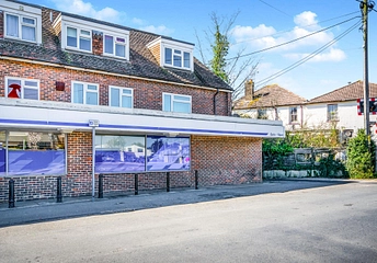 2 bedroom apartment to rent - Lower Station Road, Billingshurst, West Sussex, RH14 - Property View 1