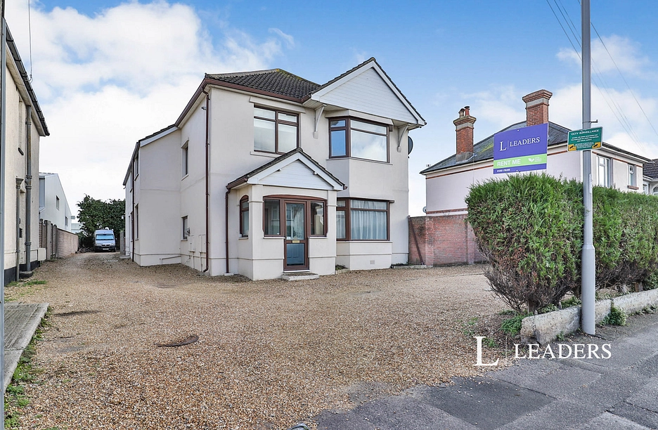 2 bedroom apartment to rent - Fairmile Road, Christchurch, BH23 - Property View 1