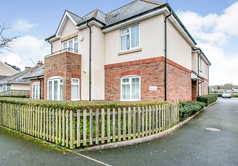 2 bedroom apartment to rent - 8 Beaulieu Court, 8 Beaulieu Avenue, Christchurch, BH23 - Property View 1