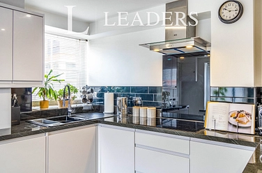 2 bedroom apartment to rent - Nuns Road, Chester, CH1