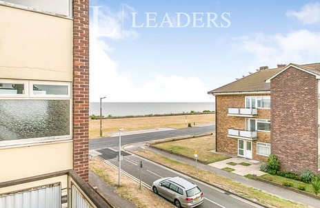 2 bedroom apartment to rent - Gunfleet Court, Marine Parade East, CO15 - Property View 2