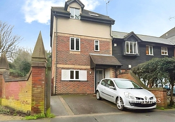 5 bedroom townhouse for sale - Nicholsons Grove, Colchester, Essex, CO1 - Property View 1