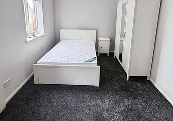property for rent in Nicholsons Grove, Colchester, CO1