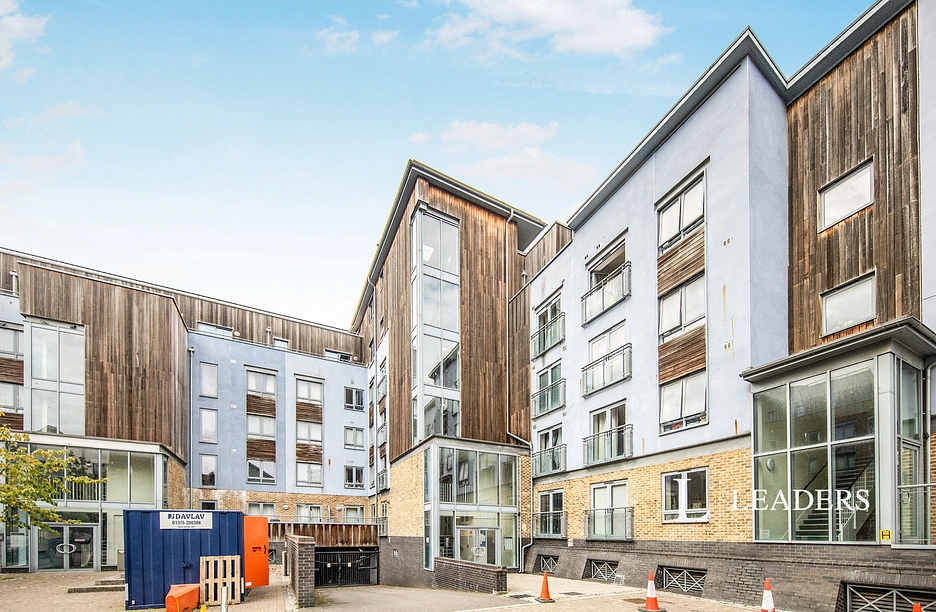 1 bedroom apartment to rent - Quayside Drive, Colchester, Essex, CO2 - Property View 1