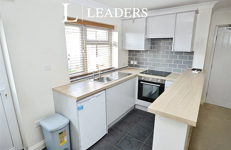 studio to rent - Finchingfield Way, Colchester, Essex, CO2 - Property View 3