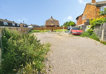 land/development plot for sale - Lake Walk, Clacton-on-Sea, Essex, CO15 - Property View 1